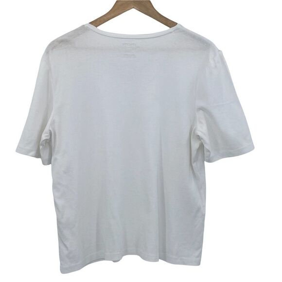 Chico’s Ultimate cotton V-neck tee in white size large - Picture 4 of 6